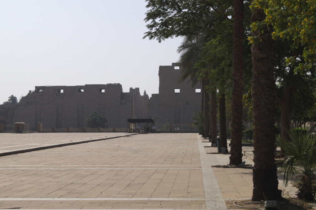 Karnak mit Luxor-Tempel