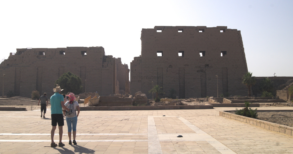 Karnak mit Luxor-Tempel