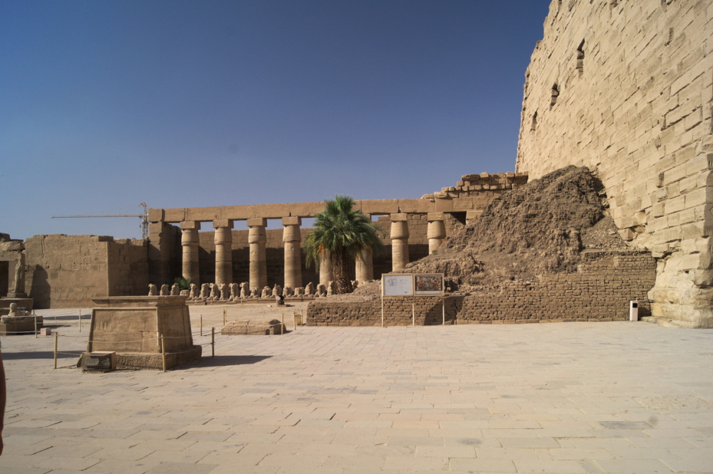 Karnak mit Luxor-Tempel