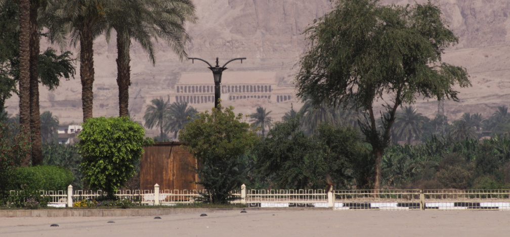Karnak mit Luxor-Tempel