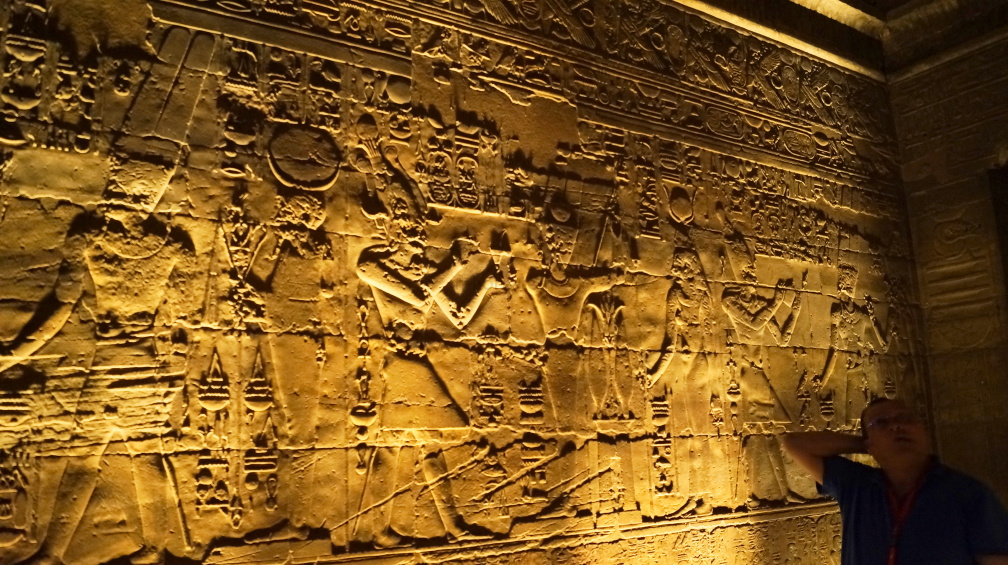 Karnak mit Luxor-Tempel