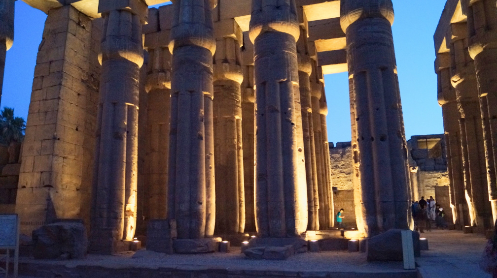 Karnak mit Luxor-Tempel