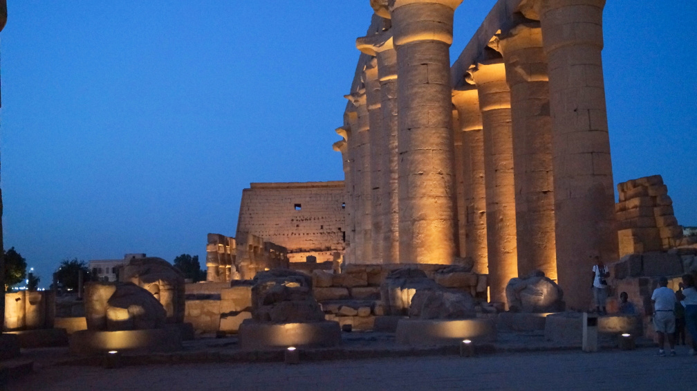 Karnak mit Luxor-Tempel