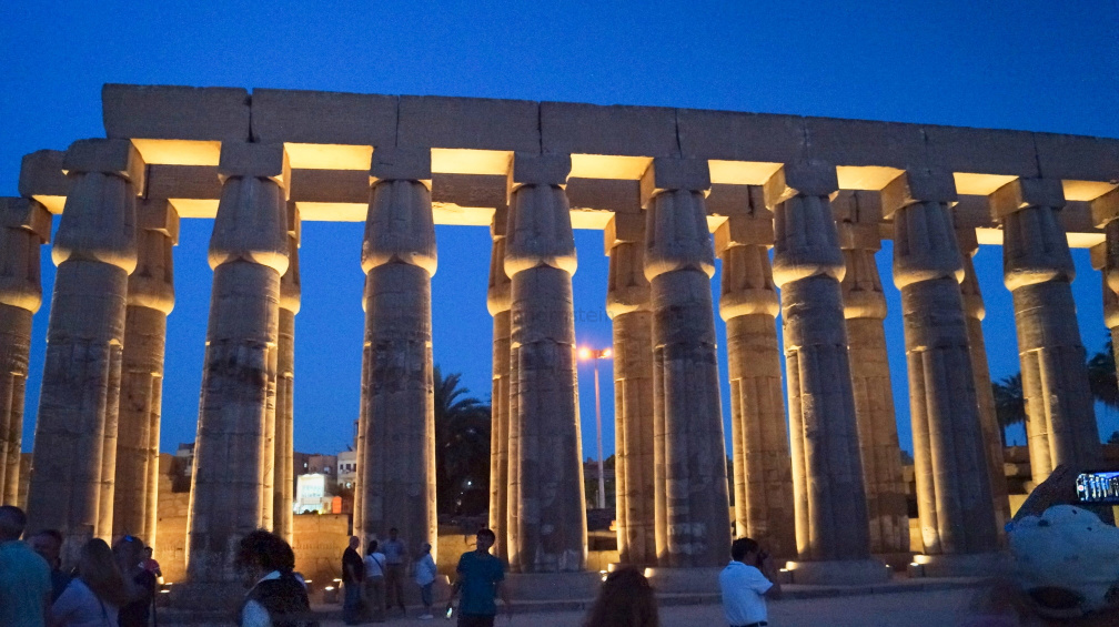 Karnak mit Luxor-Tempel