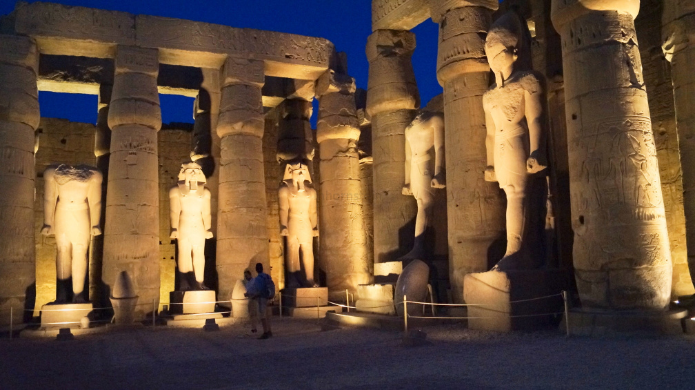 Karnak mit Luxor-Tempel