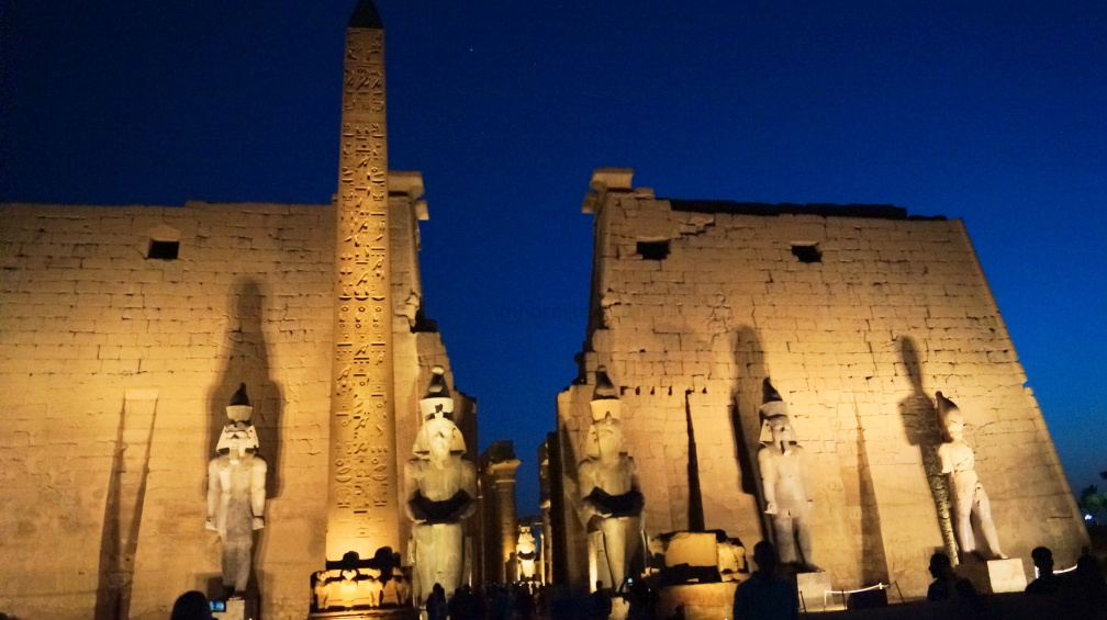 Karnak mit Luxor-Tempel