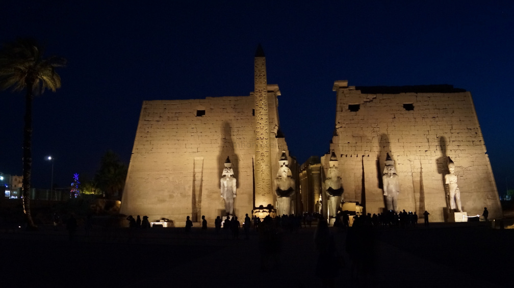 Karnak mit Luxor-Tempel