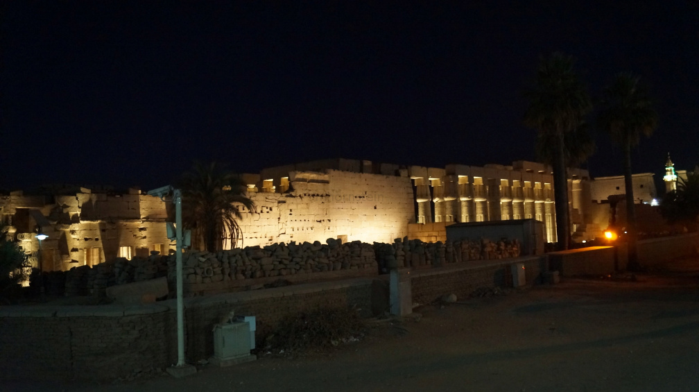 Karnak mit Luxor-Tempel