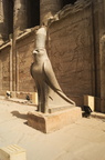 Statue des Hor-Behdeti