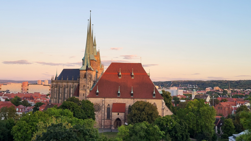 Dom St. Marien (links) und St. Severi (rechts) von Erfurt